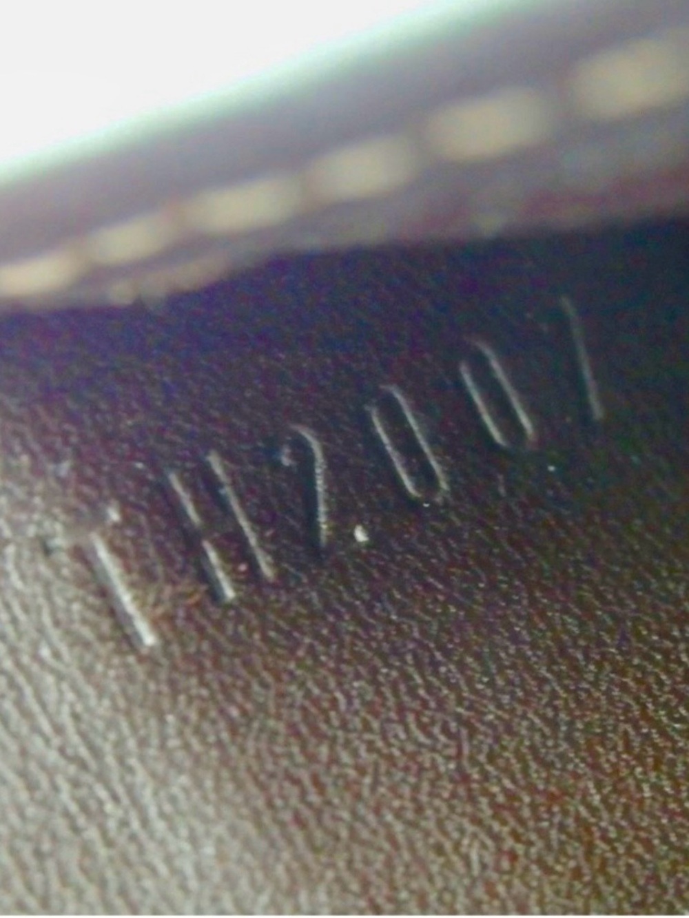 Louis Vuitton Vernis Sarah Wallet - Picture 5 of 8